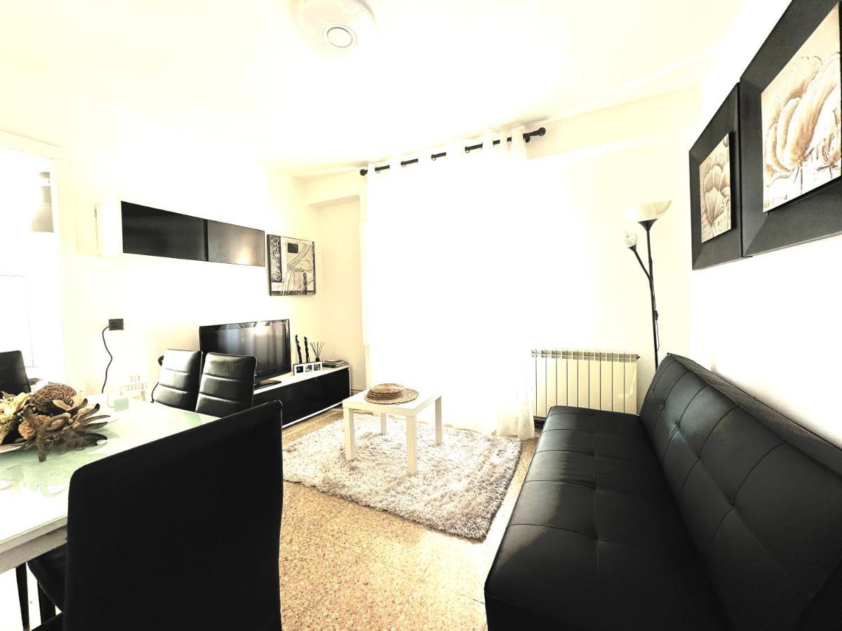 Apartamento Cebra Apartment Сарагоса Екстериор снимка